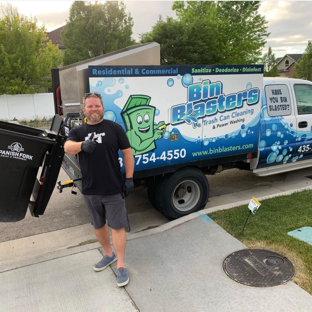 Garbage Can ] Cleaning Trailer